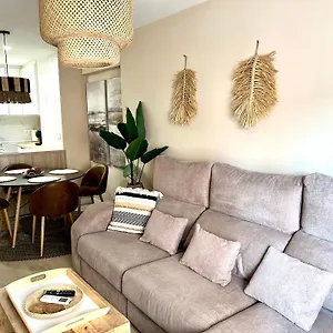 Piso Centrico En Calle Luis Vives 1, Apartamento Benalmádena